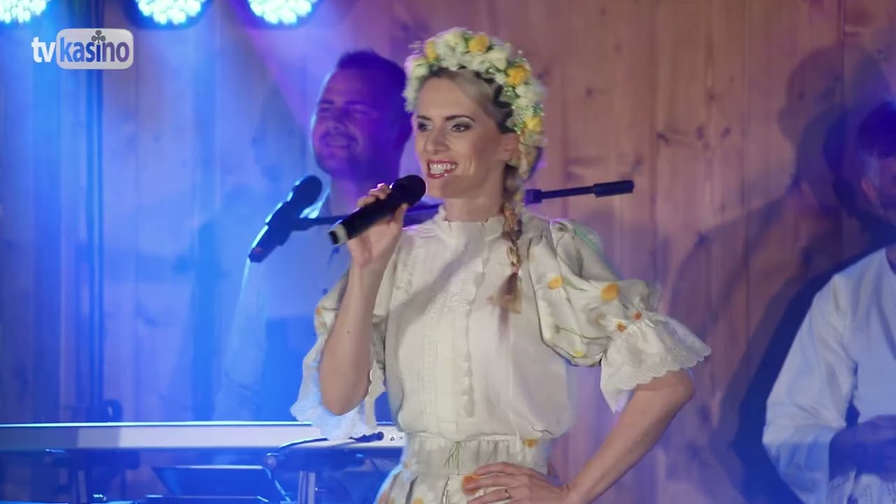 Vlasta Mudríková a Kortina: Dievča, dievča, lastovička
