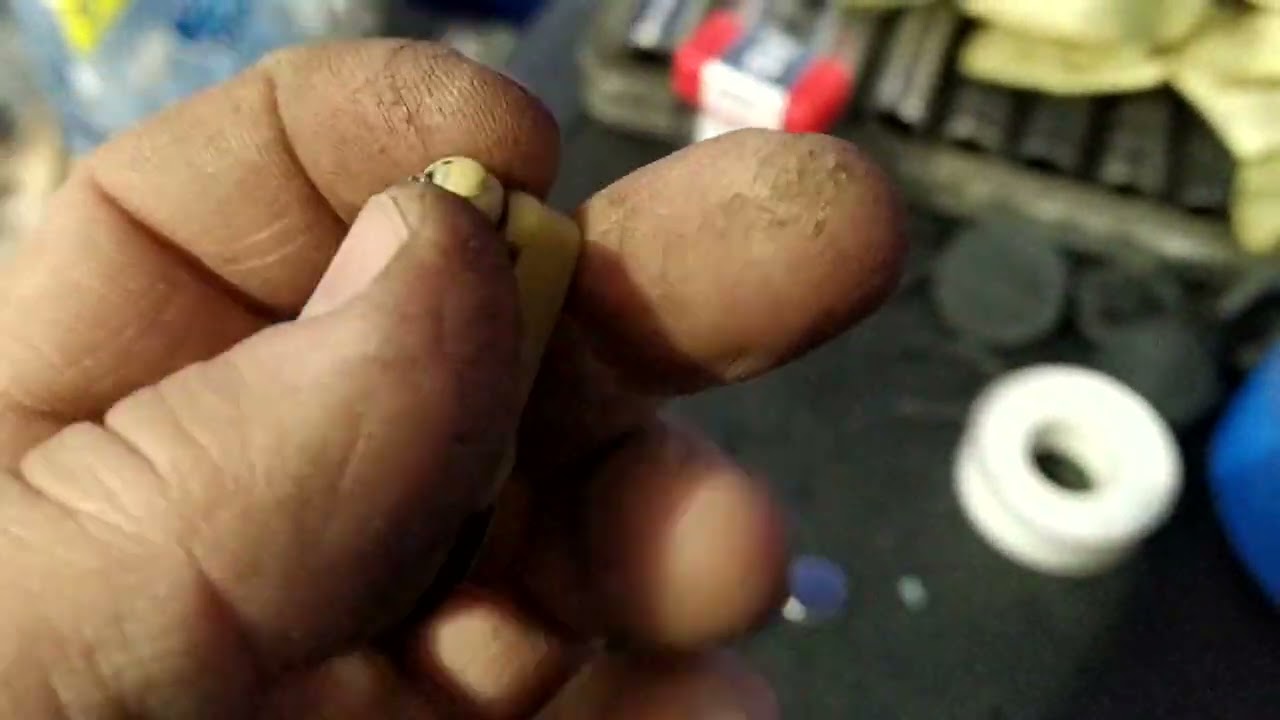C6 A6 3.2fsi intake runner stuck open
