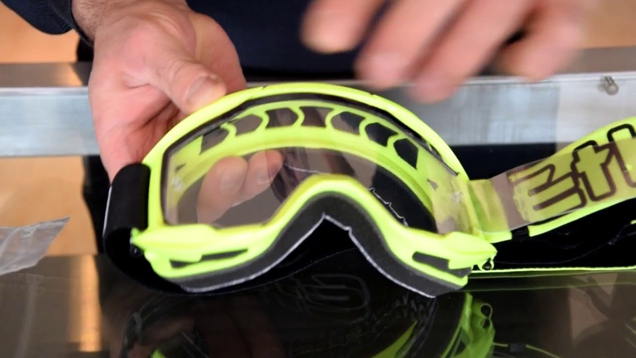 TUTORIAL COME POSIZIONARE LENTI TEAR OFF E MUD FLAP