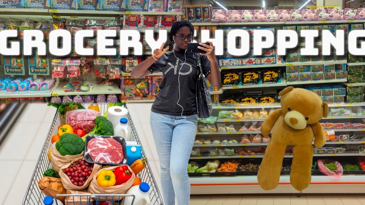 SHOPPING AT NIGERIA'S CHEAPEST SUPERMARKET? | Living in Nigeria