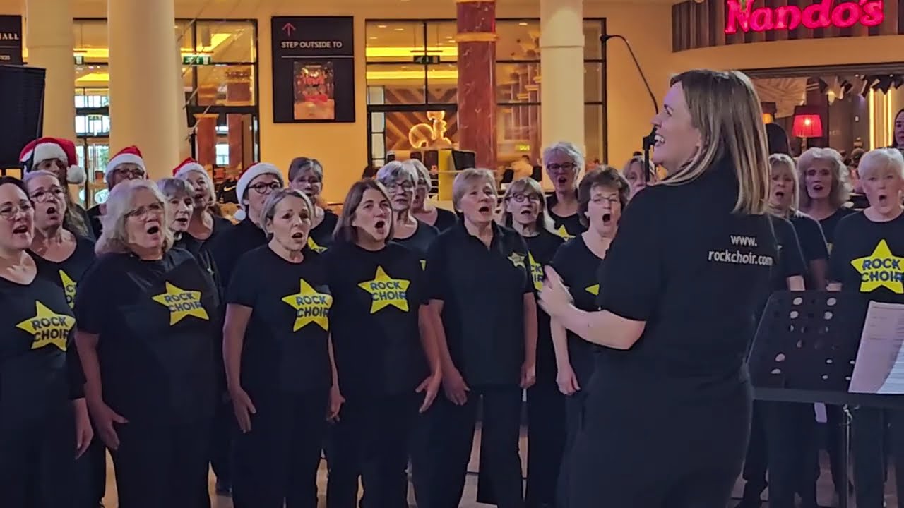 I DON'T WANT TO MISS A THING Rock Choir THE TRAFFORD CENTRE with Local charity STOCKDALES 17/12/24