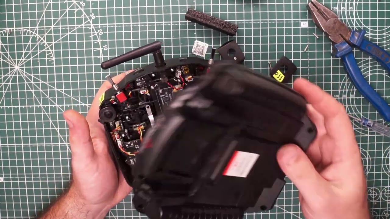Заміна тумблера Radiomaster TX12