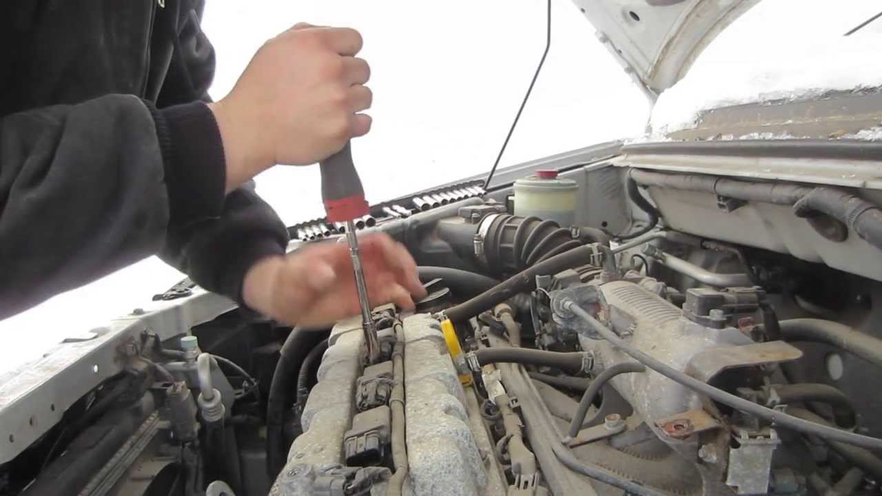 How To: change plugs 2005 Suzuki Aerio
