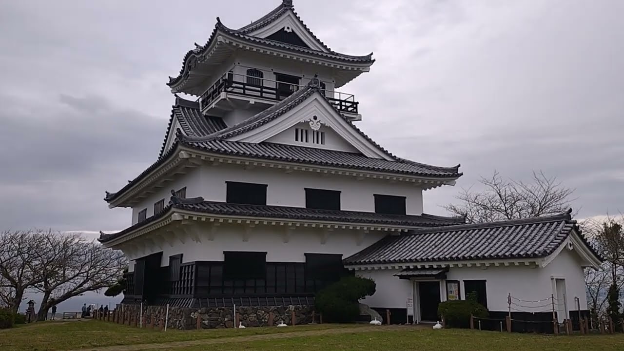 🏯#お城へgo!! 館山城④#梅園 (R7 10/31)14:10#千葉県 #館山市 #あやしい天守閣 #車中泊で日本一周 