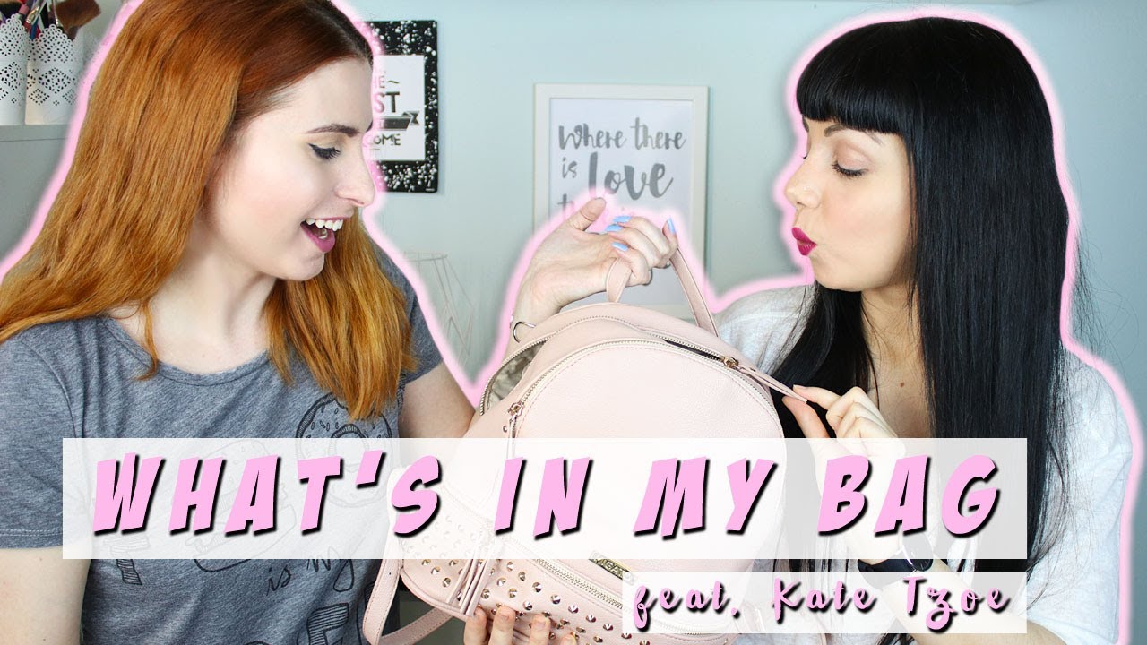What's in my bag feat. Kate Tzoe | Τι έχω στην τσάντα μου | DoYouSpeakGossip?