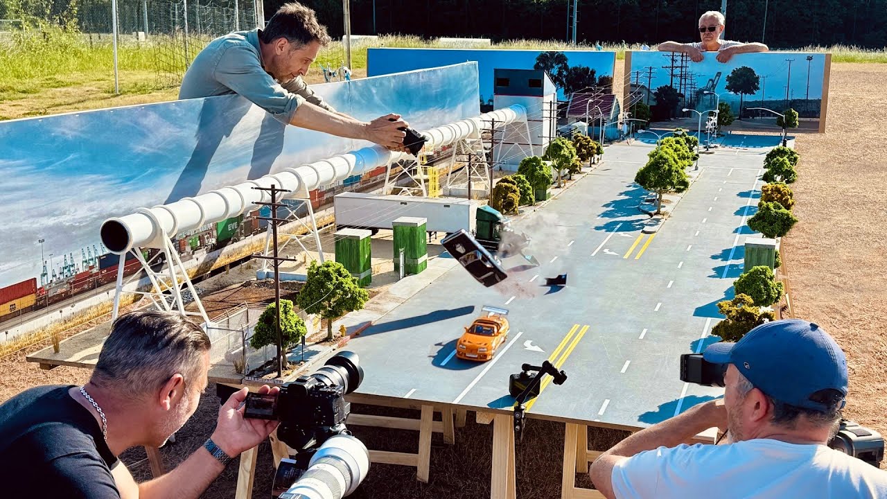 Fast and Furious final race (Supra VS Charger) behind the scene with miniatures (Practical Effects)