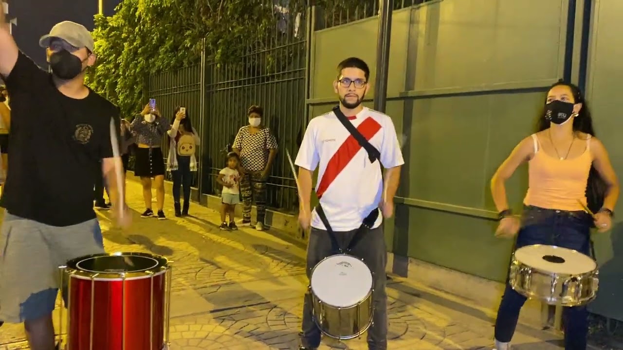 La Franja Oriente Peru - Ensayo