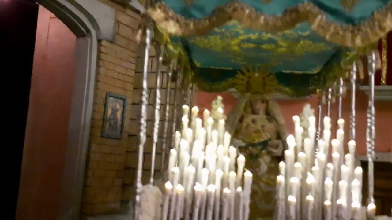 paso  miniatura con movimientos controlado con mando , efecto luces.Jose Maria Peña Moron.