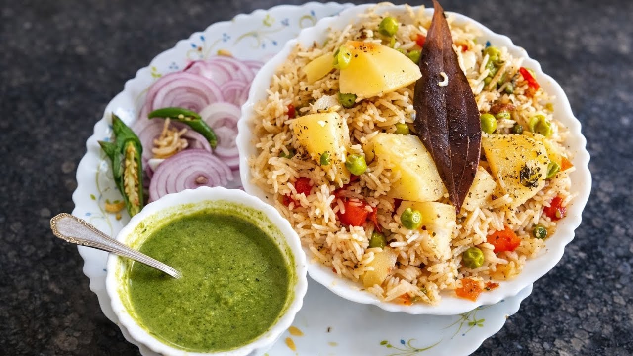 White Aloo Matar Pulav ( Ramzan Special )