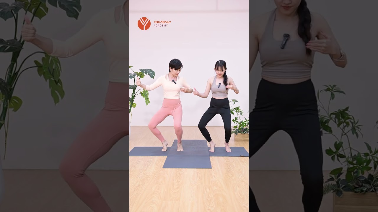 Hướng dẫn kỹ thuật hỗ trợ học viên vào sâu tư thế Yoga Tam Giác Vặn một cách an toàn - Yogadaily