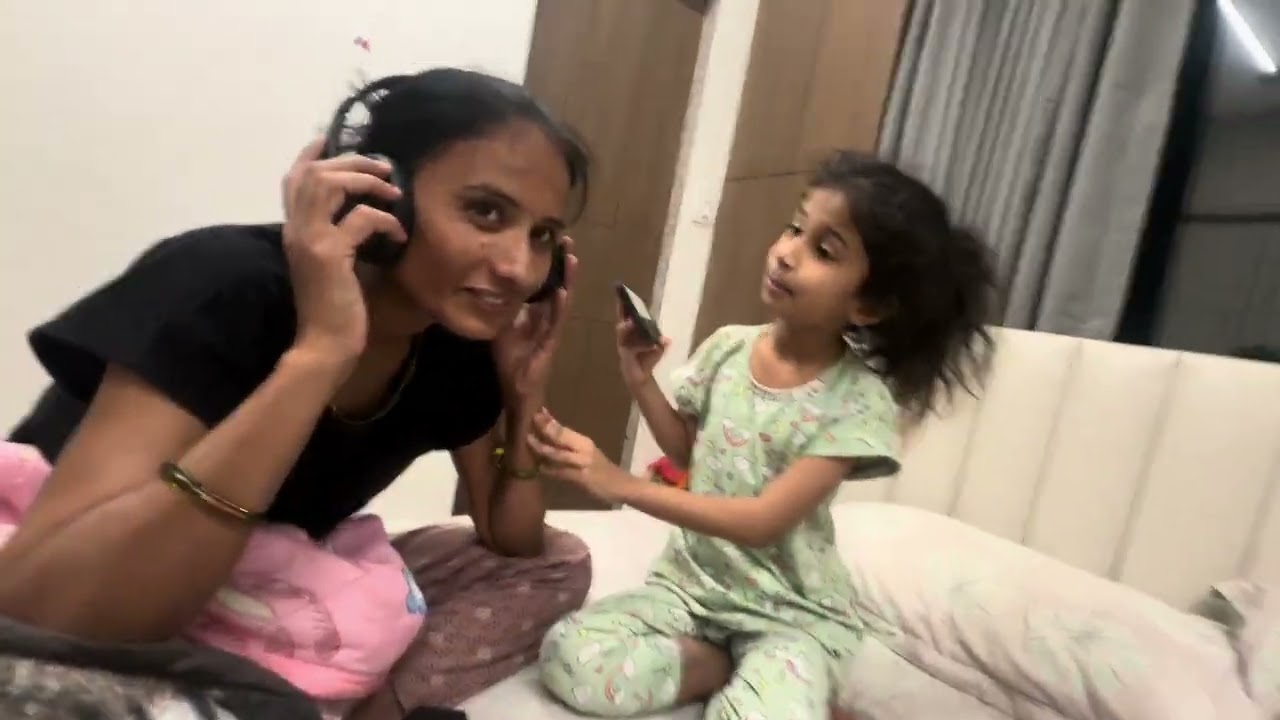 Headphone se word samjho challenge 🤣 | Funny Listening Game | Try Not To Laugh 
