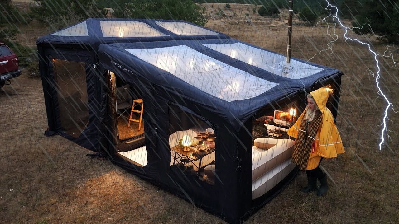 ☔️ КЕМПИНГ В ДВУХЭТАЖНОЙ ПАЛАТКЕ С ГОСТИНОЙ