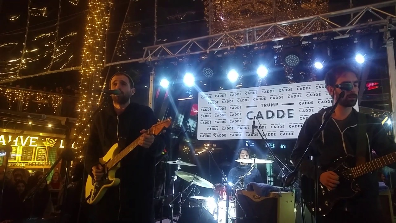 Adamlar - Hepinize El Salladım (Trump Cadde Konseri)