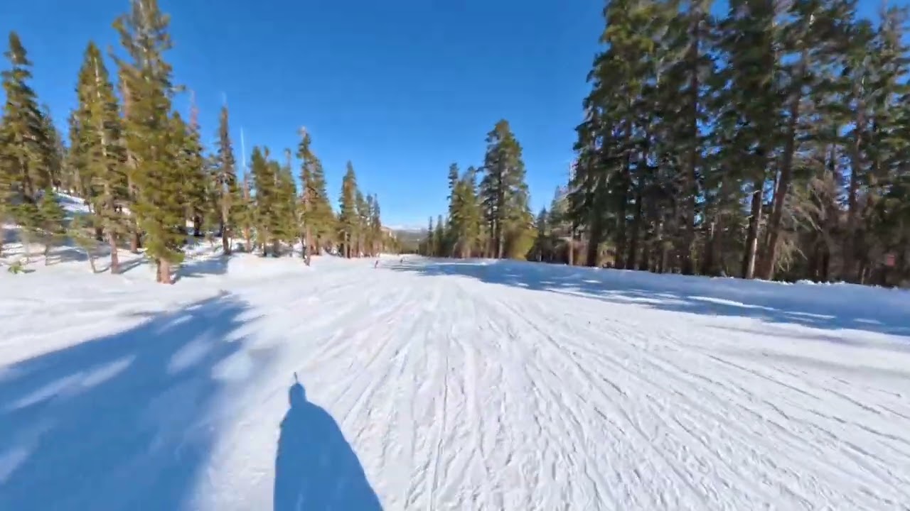 Snowboarding top to bottom Mammoth Mountain: Quicksilver to Gold Hill trail