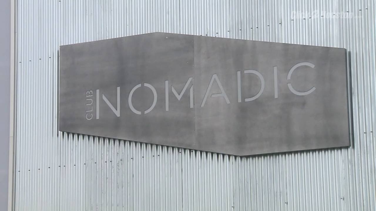Sold out show at Club Nomadic