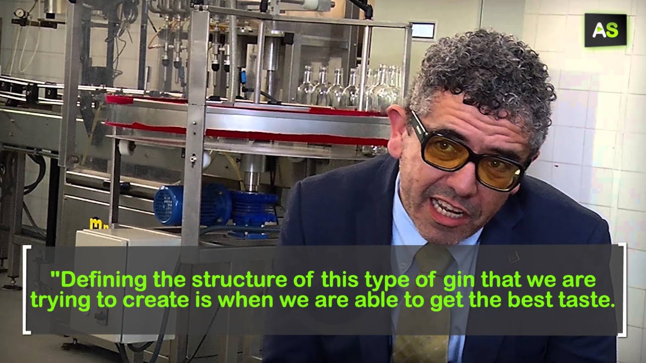 AS Manolo Mart&iacute;n, a World Champion of classic cocktail mixing