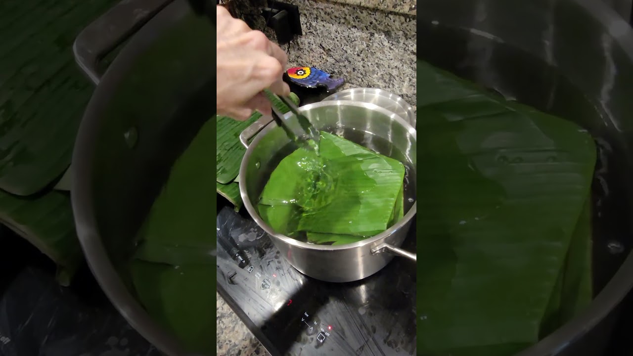 Don't throw your banana tree leaves away! 