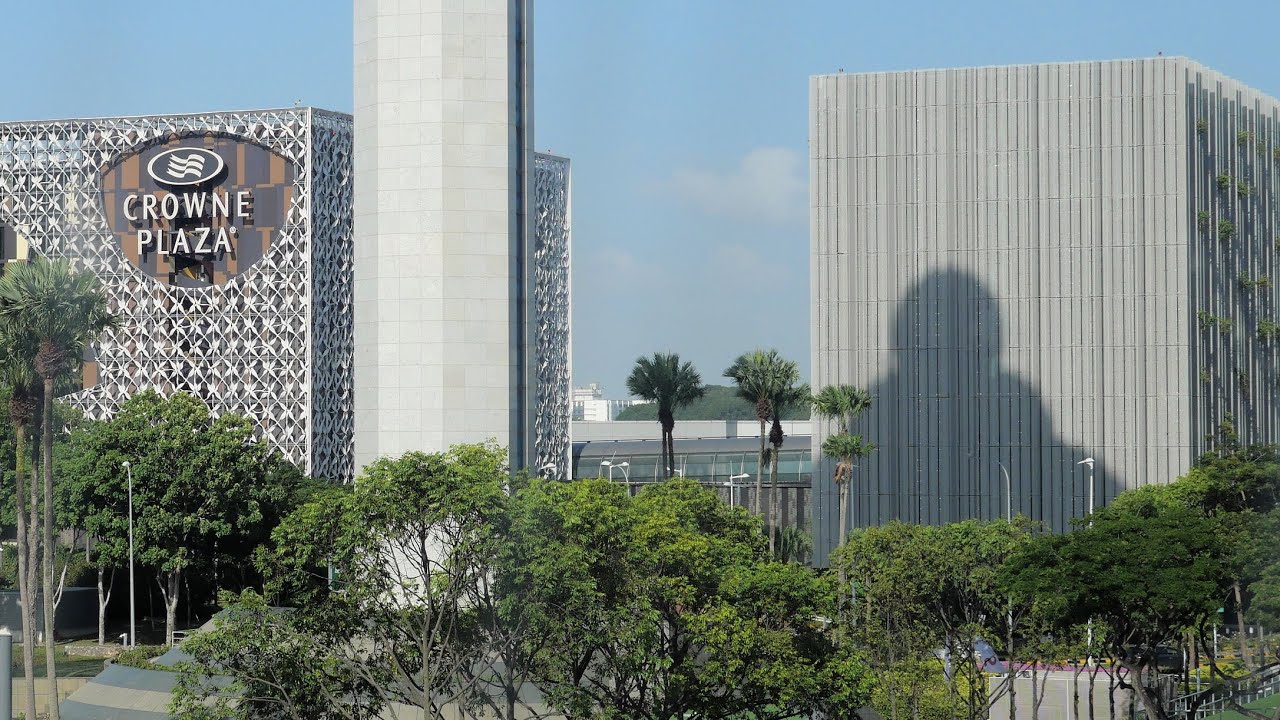 Crowne Plaza Changi Airport, NEW Building, Singapore