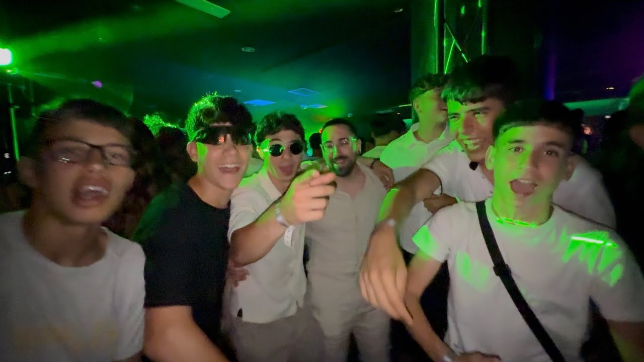 UN NOU INICI