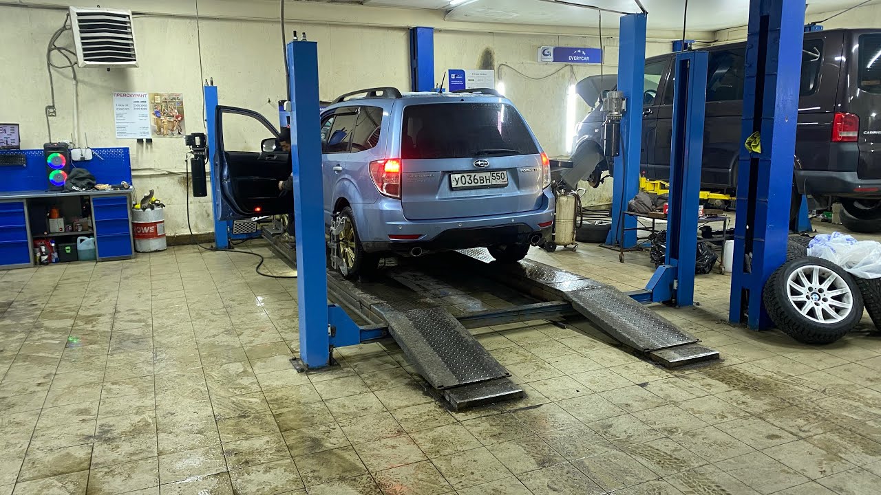 Обслуживаем Subaru Forester SH 2012. Новые диски, визит в сервис, моторное масло для FB20.
