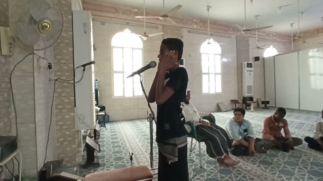 دورة تدريبية لتعليم الأذان لطلاب مسجد الغفران