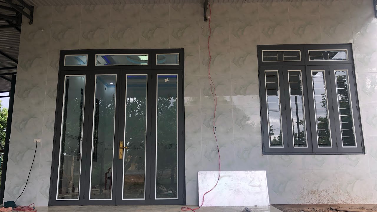 Mẫu cửa sắt đẹp và hiện đại 2022