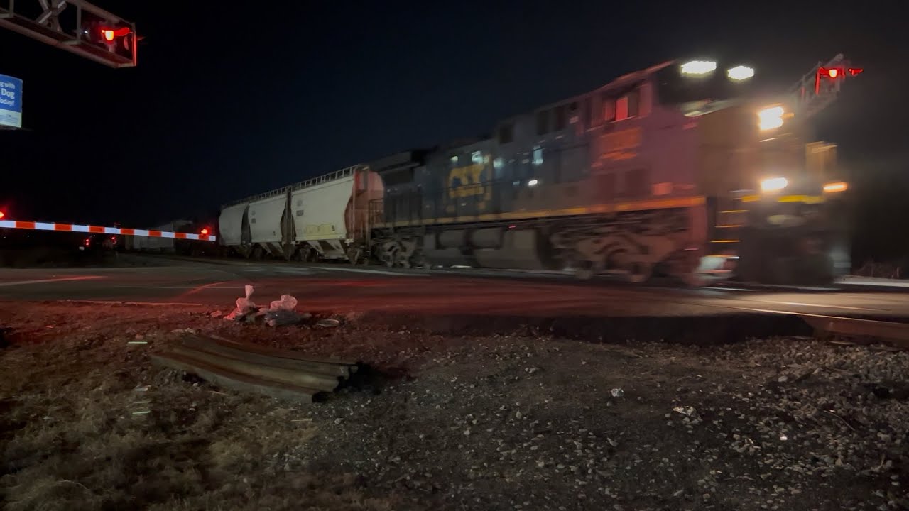 PO98-13 Miami FL to NY NY races M410-13 Waycross GA to Selkirk NY with @CSXMainLineProduction 