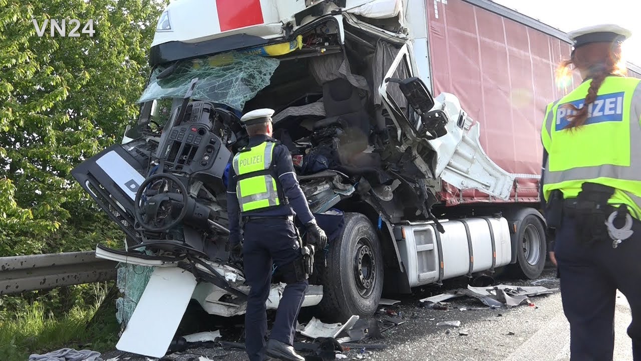13.05.2019 - VN24 - LKW Fahrer prallt auf A2 auf Stauende und verliert sein Leben