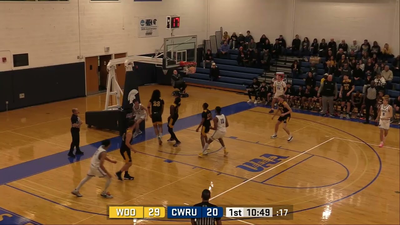Charlie Fox layup for 2