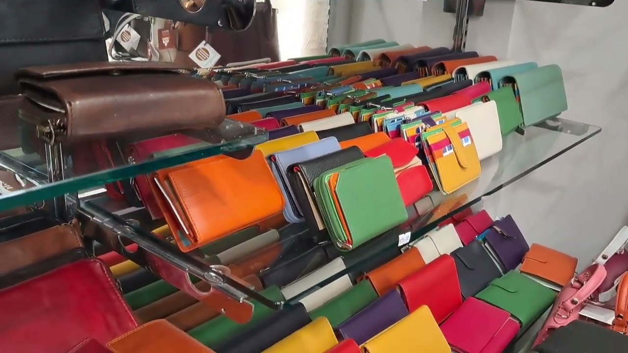 Best Leather Goods Store || Hand Made Products in Rome Italy