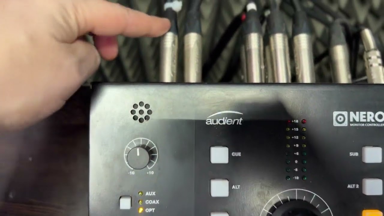 Мониторный контроллер - дорогой или DIY?