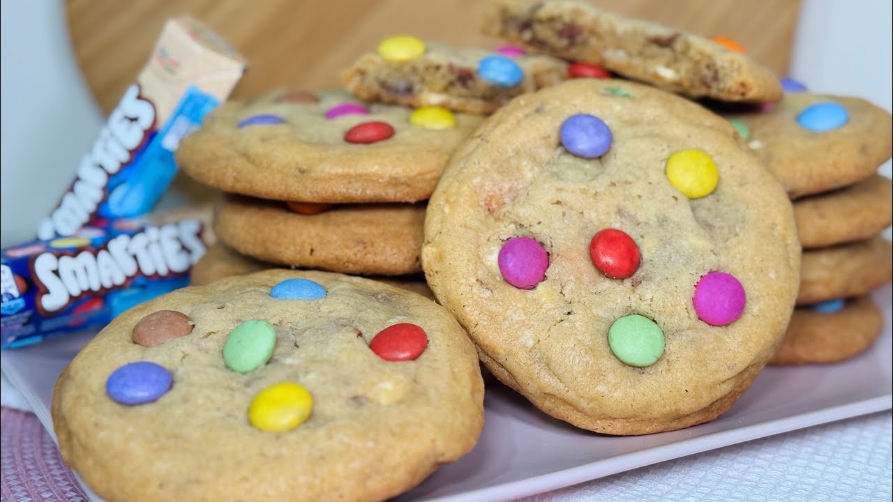 Crumbl Cookies Smarties 