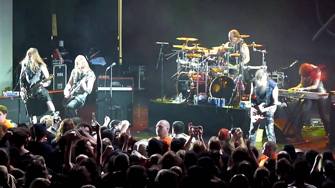 Ensiferum - Into battle - 70000 Tons of metal 2015