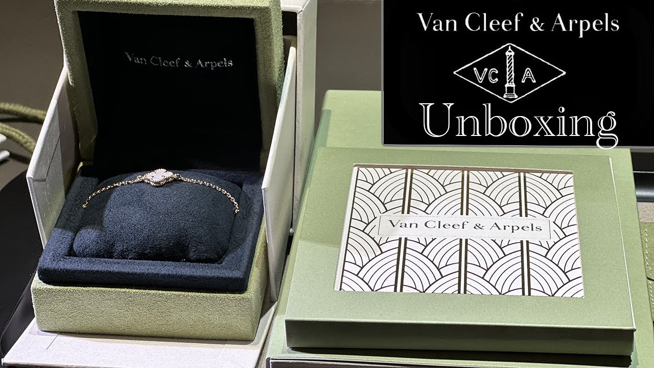Van Cleef & Arpels Bracelet Sweet Alhambra: Unboxing
