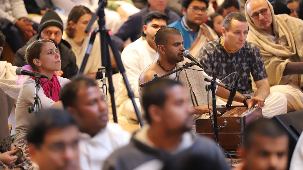 Kirtan at Yaduvar home with GauraMani