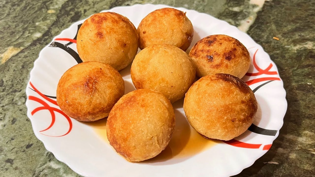 পিঠার তো অনেক খেয়েছেন একবার এভাবে বানিয়ে দেখুন বার বার বানাবেন ।। 