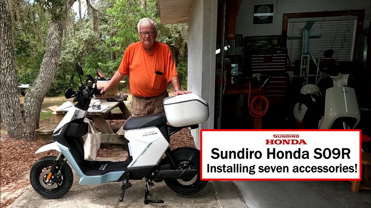 2025 Sundiro Honda S09R - Installing the accessories on our Sundiro Honda S09R