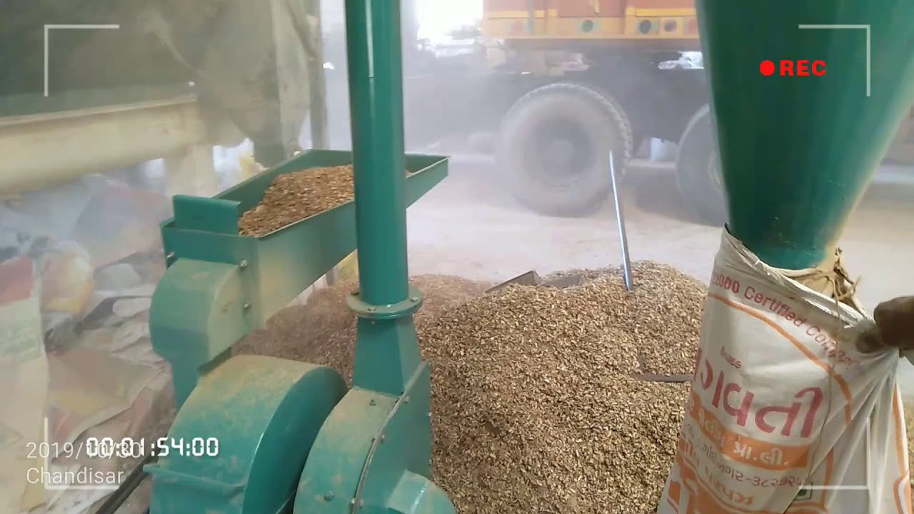 Groundnut Cell Powder Making Machine ,Mumfali Peel Grinding Machine, Cattle Feed Making Machine