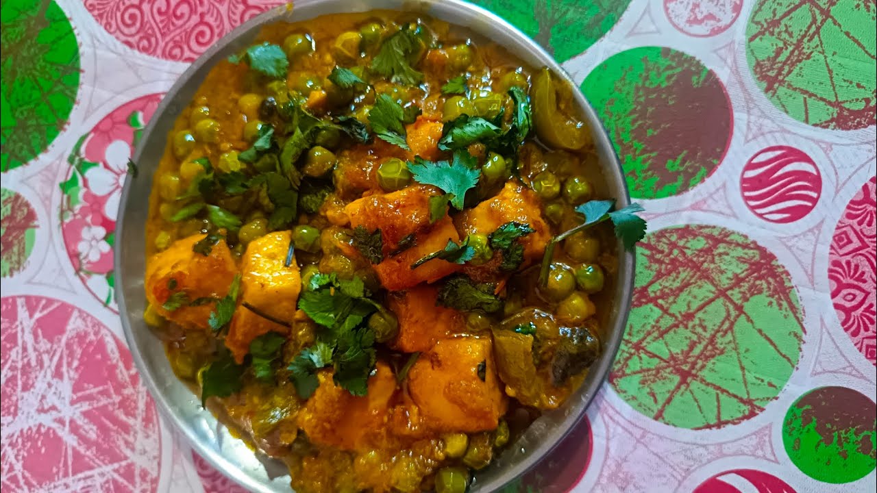 Super tasty matar paneer 👈#explore #food #howtomakebesanladoo 