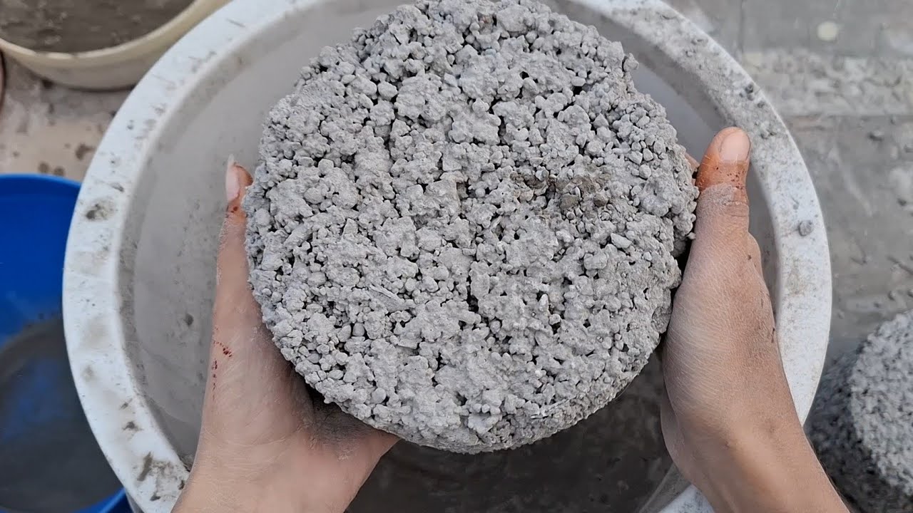 New video Gritty Cement dry&water crumbing