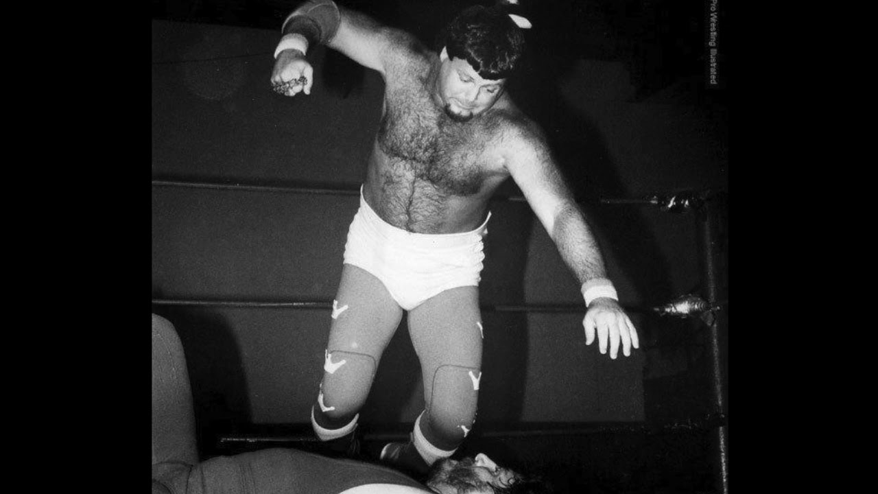Jerry Lawler needs double knee replacement surgery