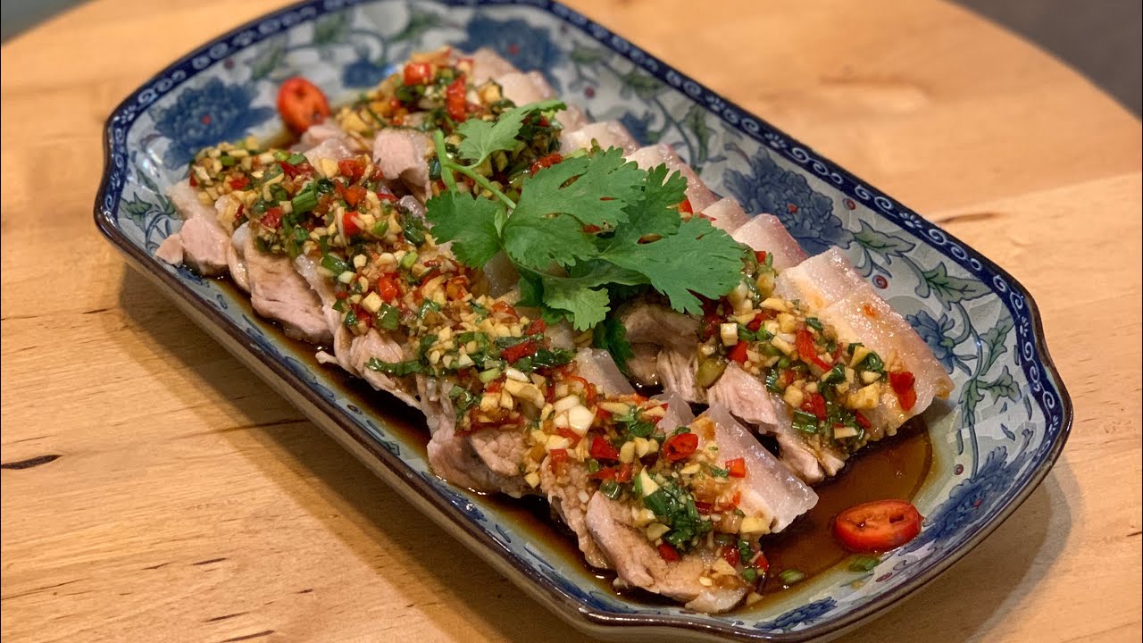 蒜蓉白切肉｜Boiled Pork Belly with Garlic Sauce | 海外客家 Hakka Aunty Amy