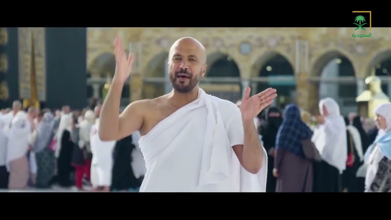 دخل الرسول-ﷺ-من باب بني شيبة ومعه جموع الحجاج مستقبلًا الكعبة المشرفة والحجر الأسود،وبعدها طاف سبعًا