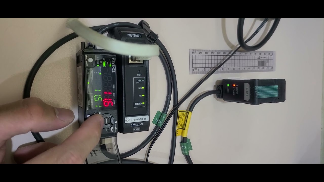 KEYENCE基恩士 雷射測距  IL1000/IL300/DL_EN1與三菱QCPU網路孔TCP/IP通訊
