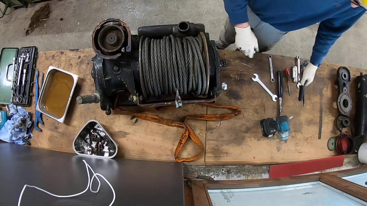 Es geht los herrichten der HPC Seilwinde vom Unimog 406