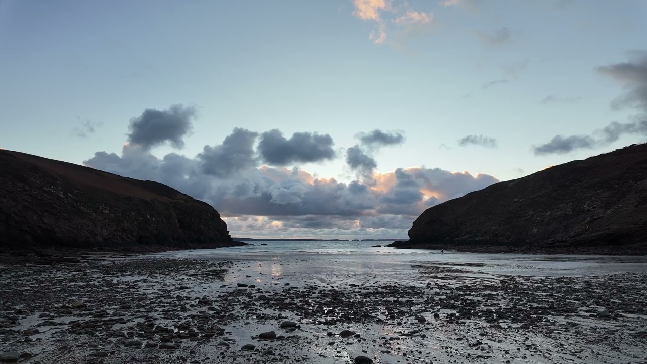 Breath Of Tranquillity Music to relax and meditate to.