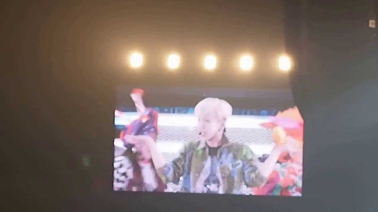 130630 SHINee - kiss yo