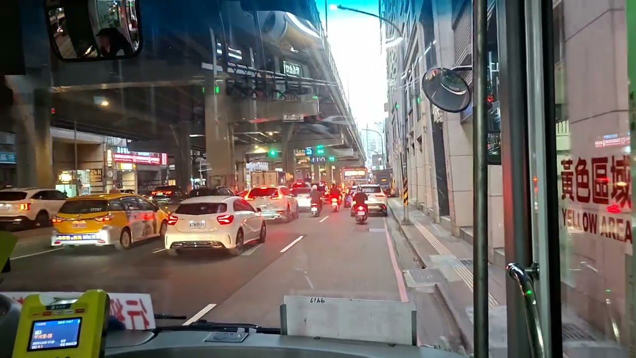 臺北客運 橘5 往 板橋 捷運景安站（景平路）-正隆廣場 前方展望 路程景 KKA-3129