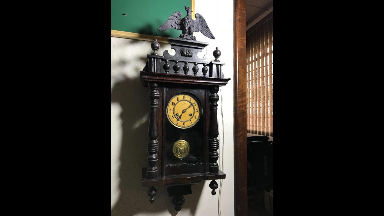 Como acertar o ponteiro e as batidas de relógio antigo de parede, acertando hora de relógio a corda