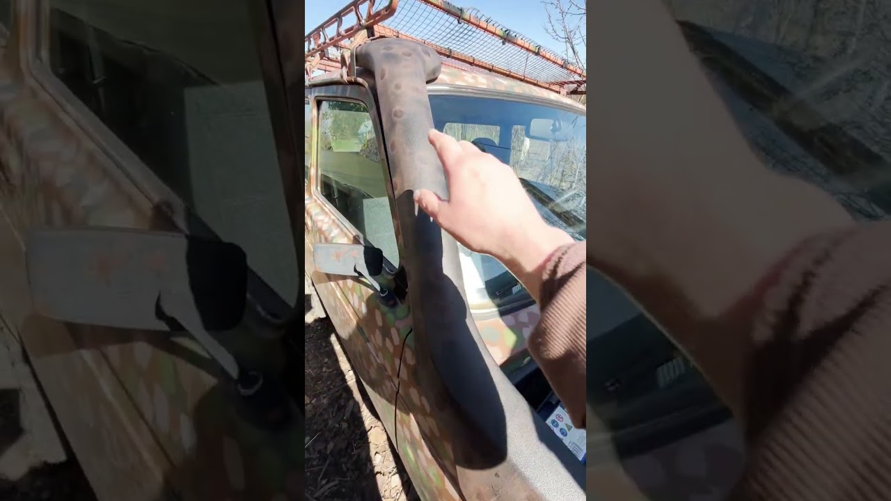 Talking about NOT talking about Politics AND talking about the Car...(VAZ 21214)